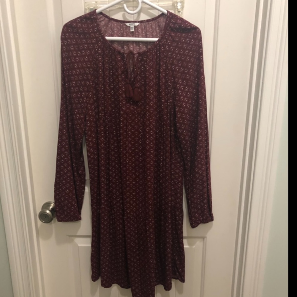 Sonoma maroon dress. Size M. Lightly worn